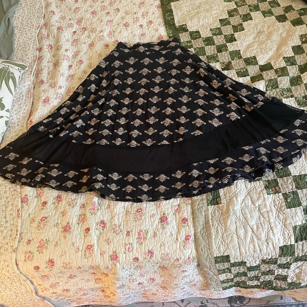 Elegant Black Patterned Skirt